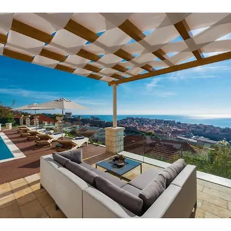 Holiday home 4 Bedrooms Dubrovnik